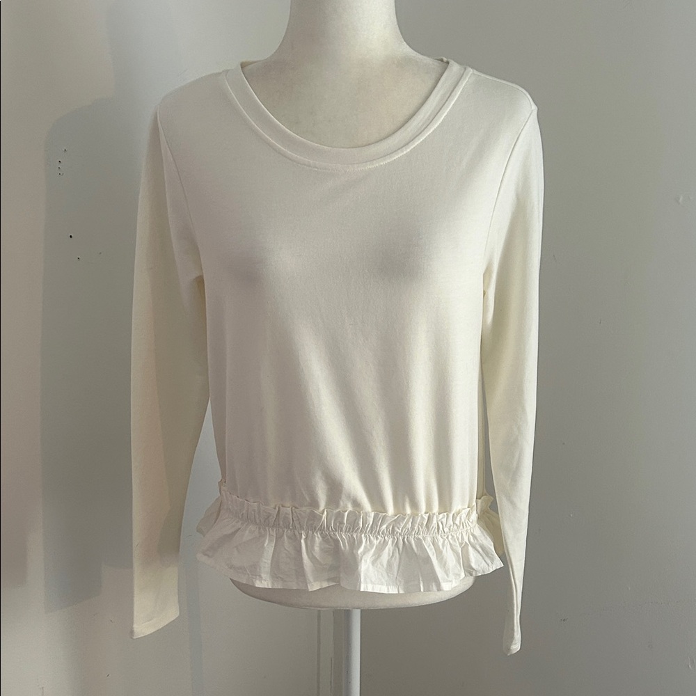 Sundays Cream Long Sleeve Ruffle Top sz xs/s